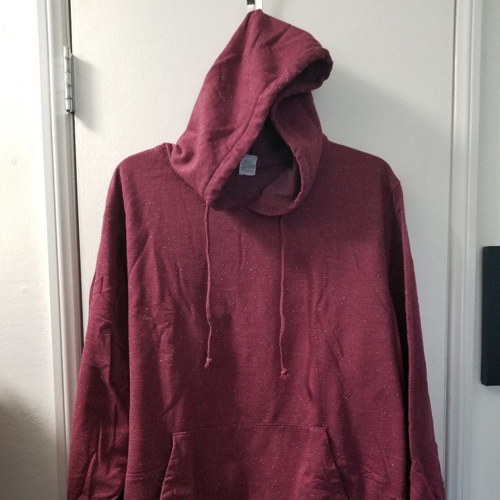 Pullover hoodie with pocket in snow fleece